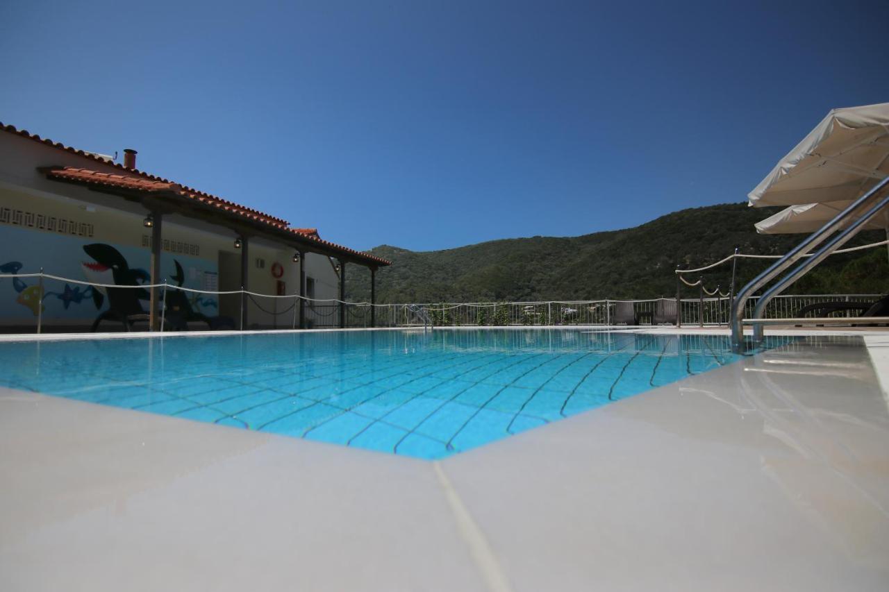 Poros Beach Studios Extérieur photo