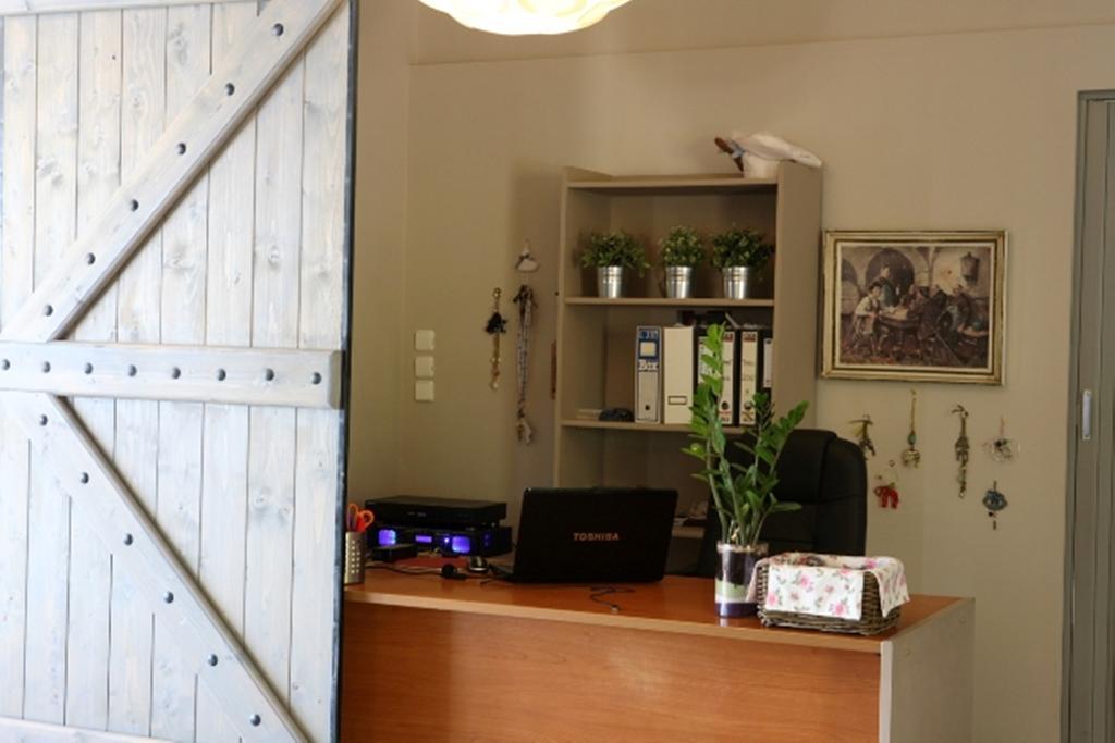 Poros Beach Studios Extérieur photo